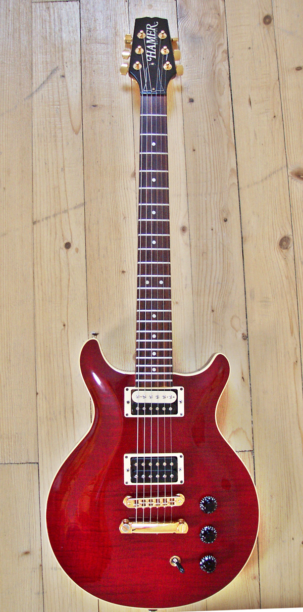 Foto der Hamer Sunburst Archtop Standard, Totale